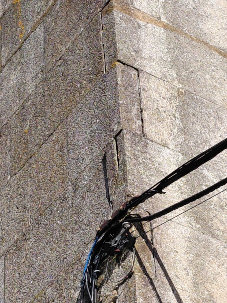 Foto desprendemento edificio antigo centro de saude febreiro II 2026